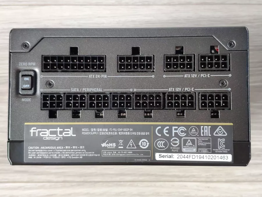 Fractal-Design-Ion-660W-Platinum-Recenzia-13-scaled