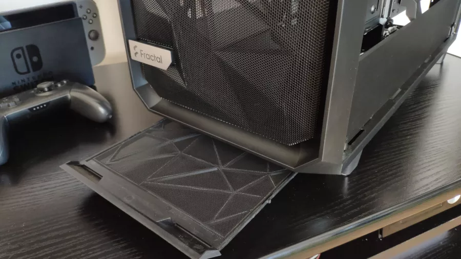 Fractal-Meshify-2-Case-Recenzia-18-scaled
