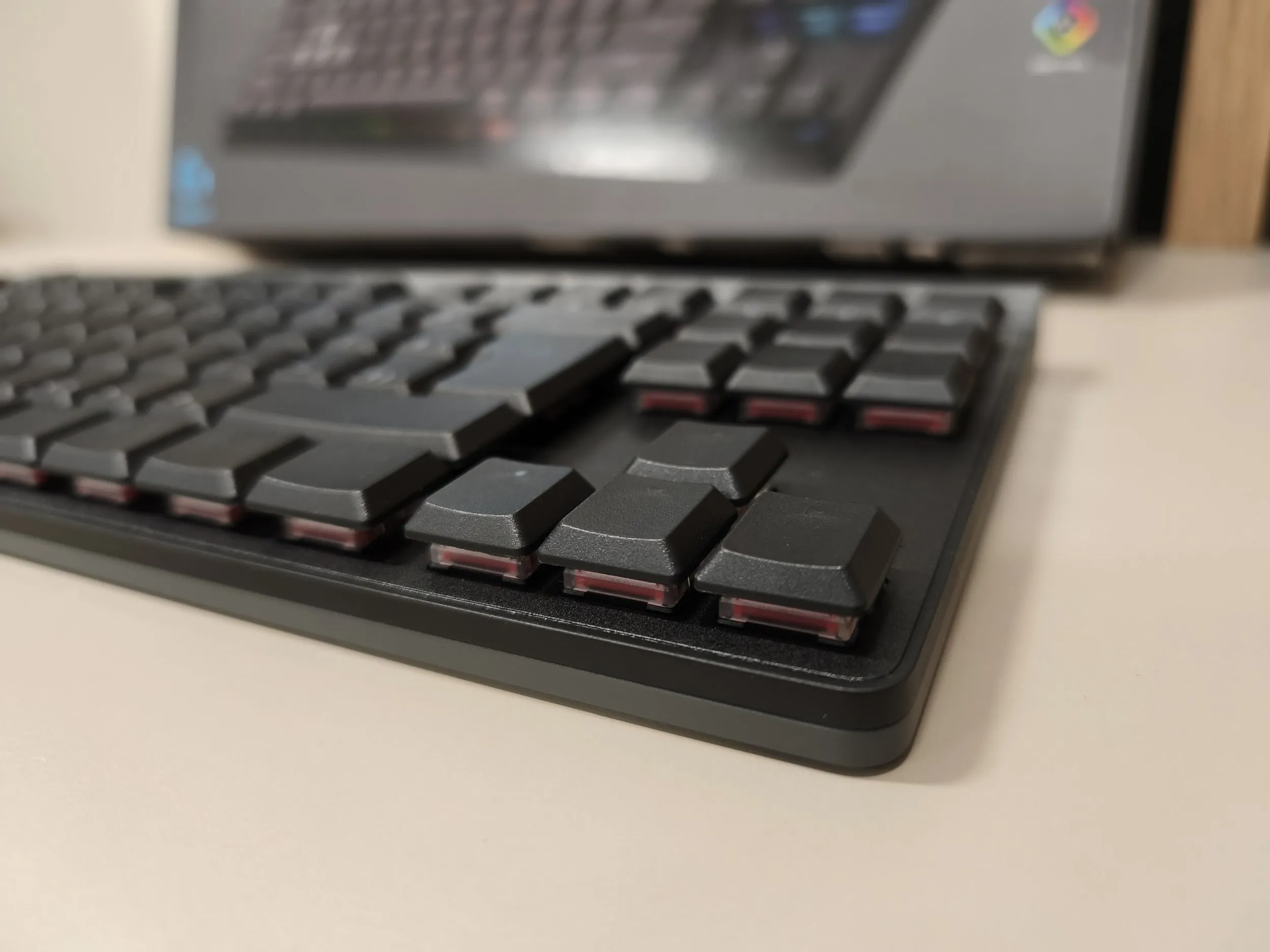 G515 RAPID TKL Recenzia 04