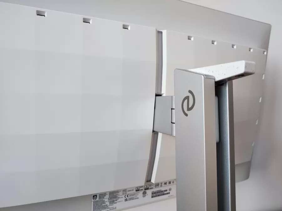 Philips 27M2N8500 Recenzia 4